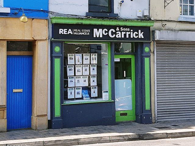 REA McCarrick & Sons (Sligo) Logo