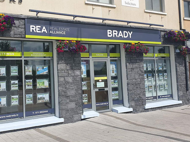 REA Brady (Carrick-on-Shannon) Logo